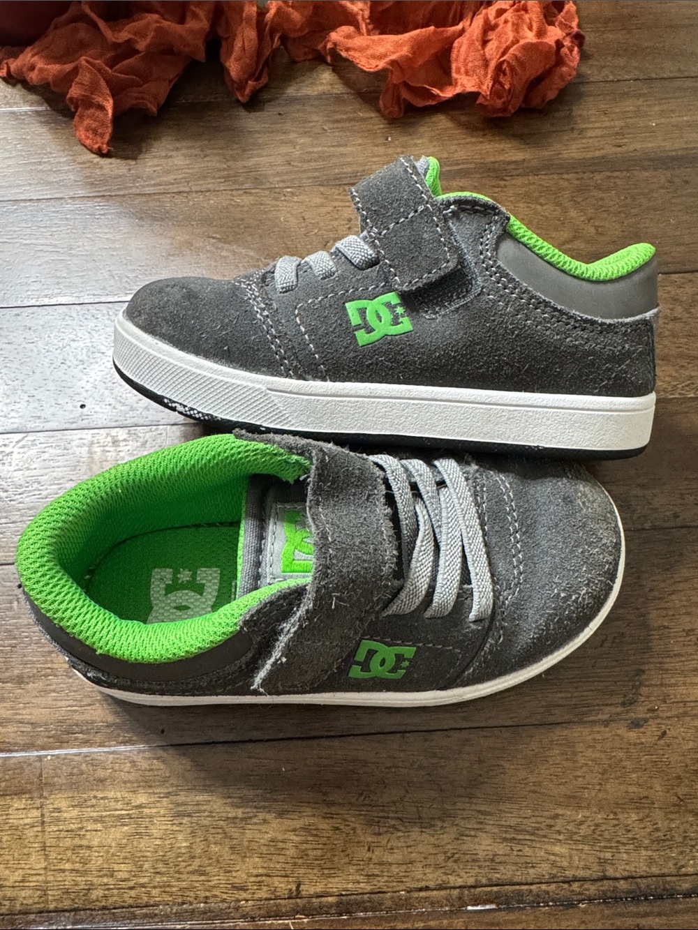 Kids 8T Gray & Green Suede DC Sneakers